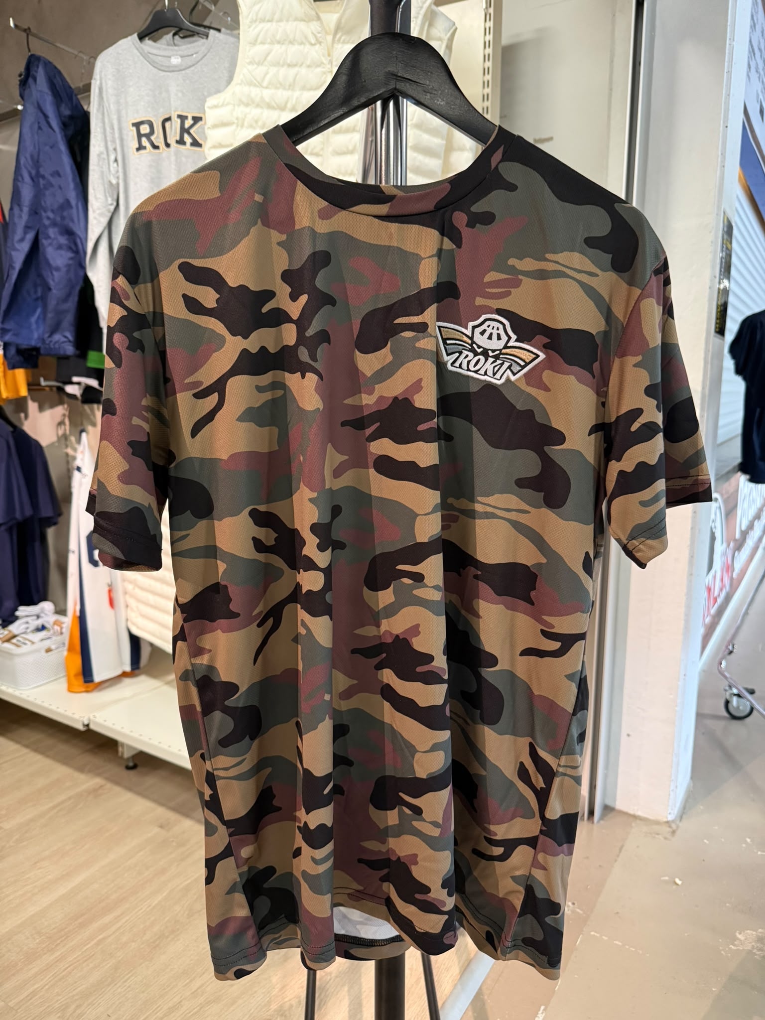 RoKi Camo T-paita