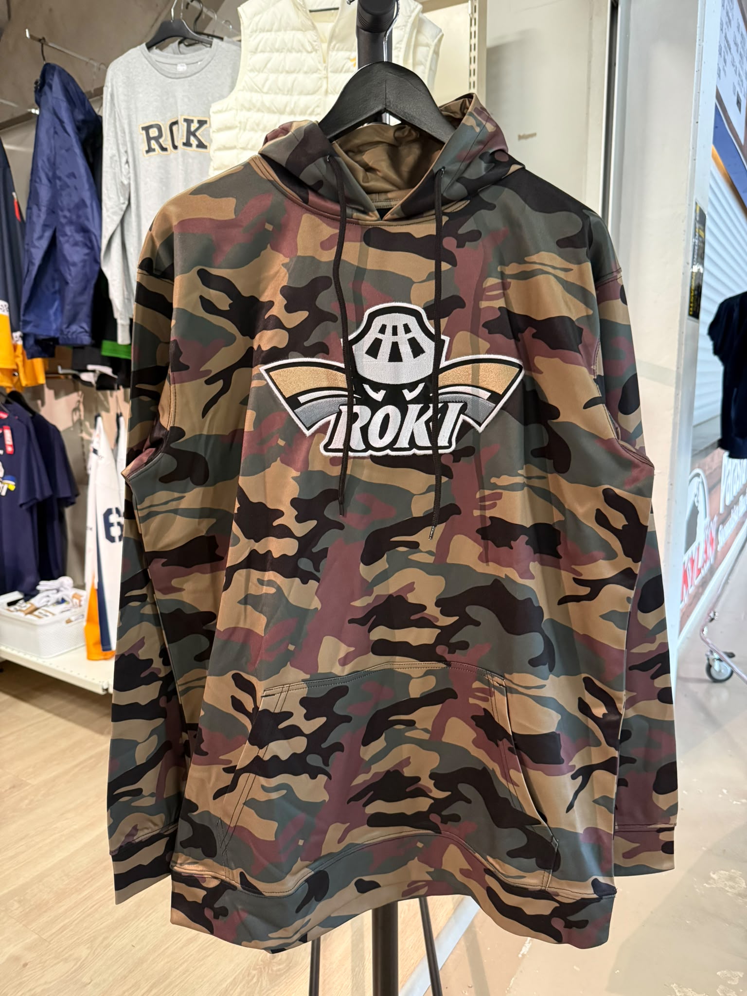 RoKi Camo -huppari
